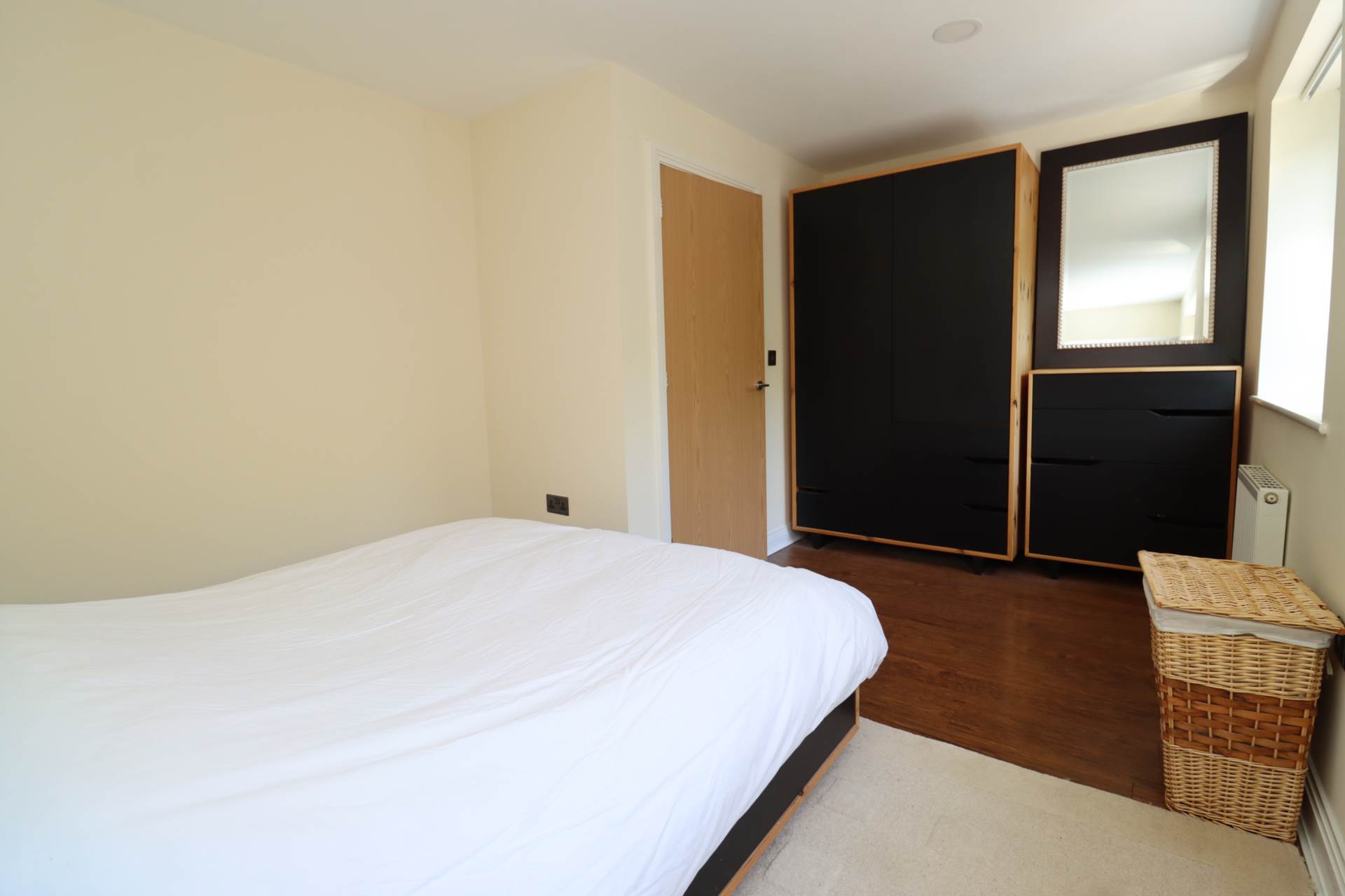 Terminus Road, Bormborough, Image 8