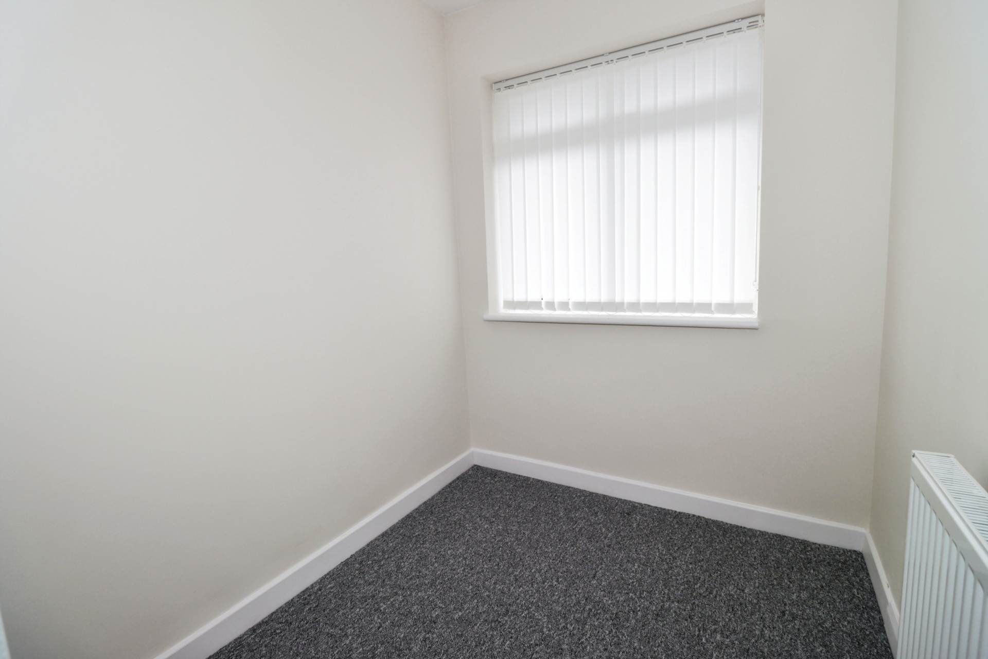 Portia Avenue, Bebington, Image 16