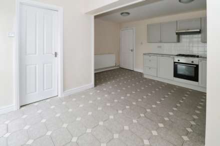 Portia Avenue, Bebington, Image 11