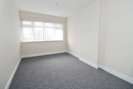 Portia Avenue, Bebington, Image 14