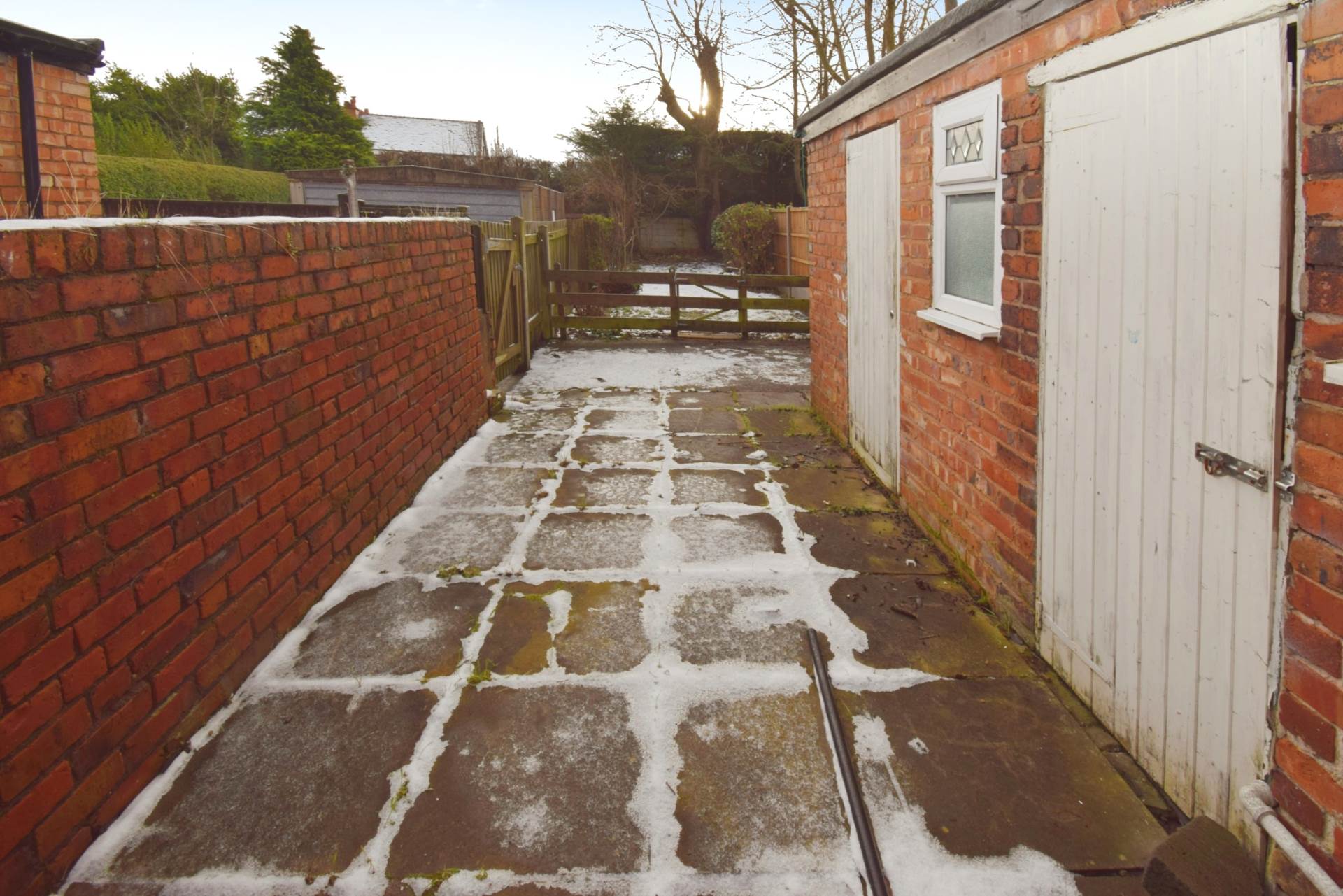 Oakleigh Grove, Bebington, Image 16