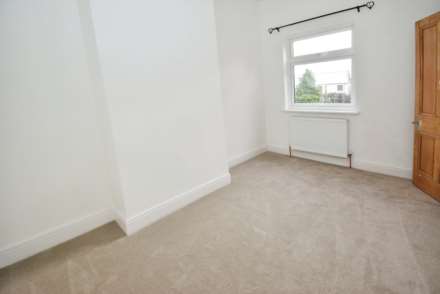 Oakleigh Grove, Bebington, Image 13
