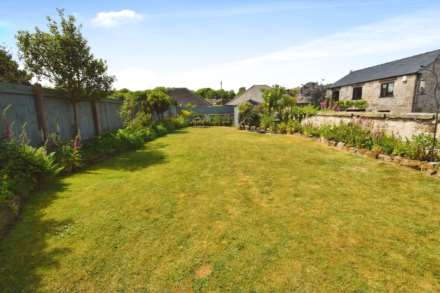 Mill Road, Higher Bebington, Image 31