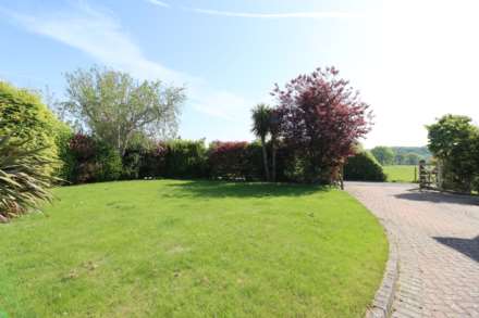 Woodland View, Childer Thornton, Image 14