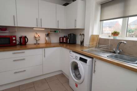 Helsby Avenue, Eastham, Image 6