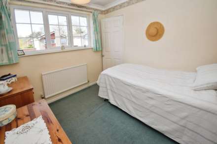 The Spinney, Spital, Image 19