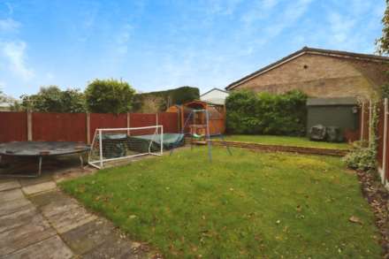 Woodkind Hey, Spital, Image 20