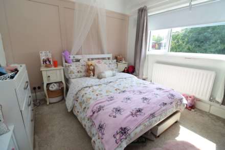 Ringways, Bromborough, Image 12