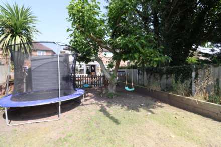 Ringways, Bromborough, Image 15