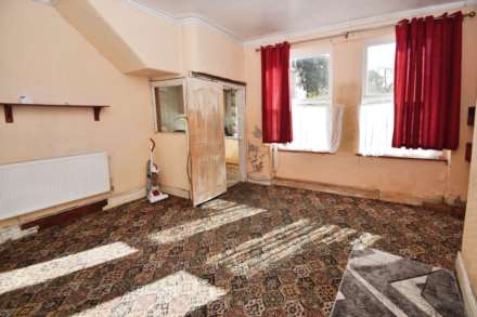 Caerwys Grove, Tranmere, Image 3