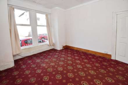 Caerwys Grove, Tranmere, Image 5