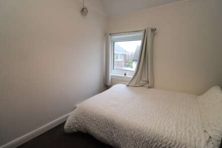 New Chester Road, Bromborough, Image 10
