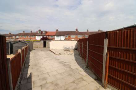 New Chester Road, Bromborough, Image 24