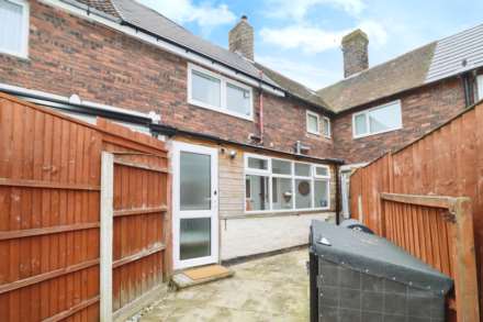 New Chester Road, Bromborough, Image 27