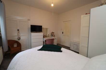 New Chester Road, Bromborough, Image 8