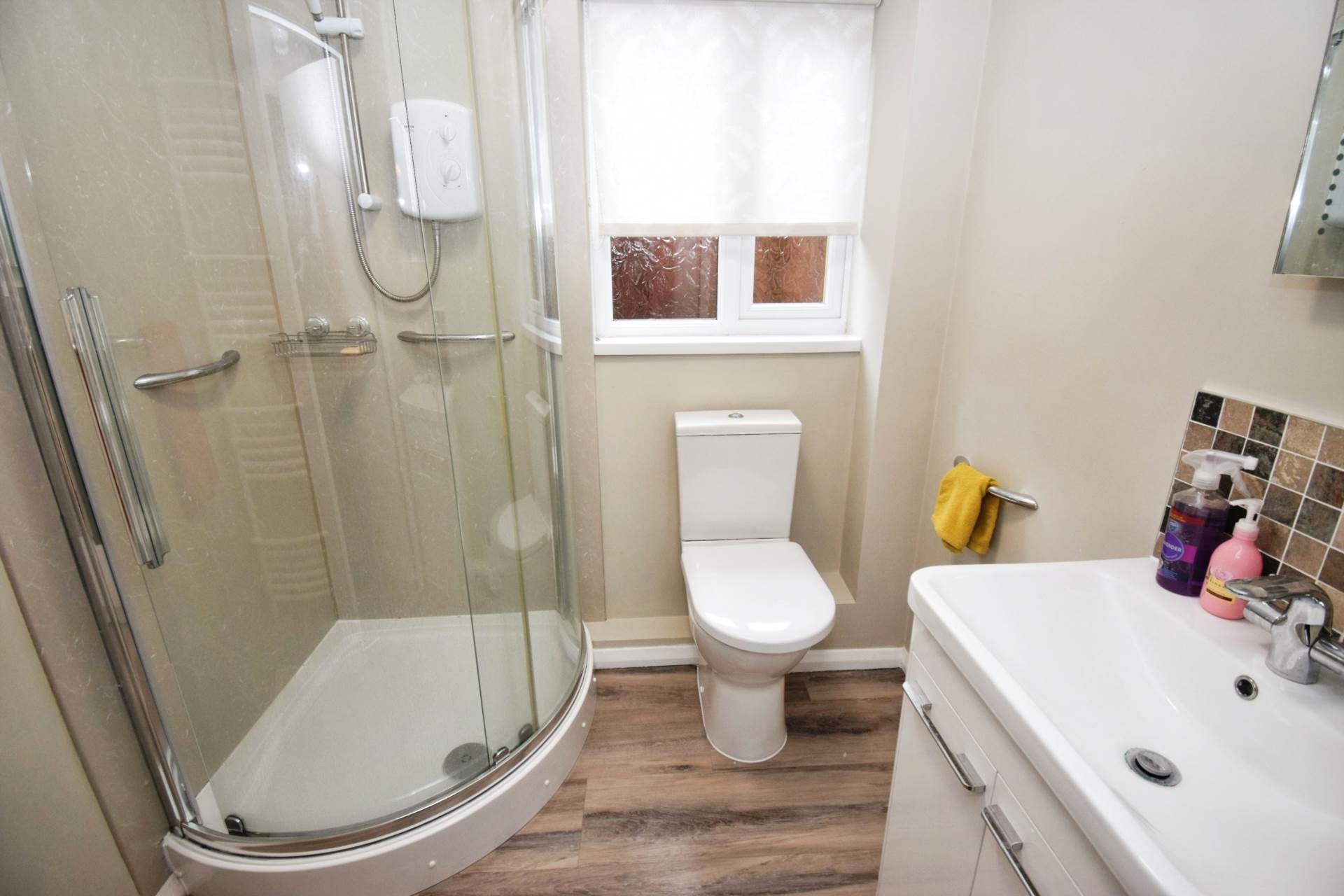 Heathcote Gardens, Bebington, Image 16