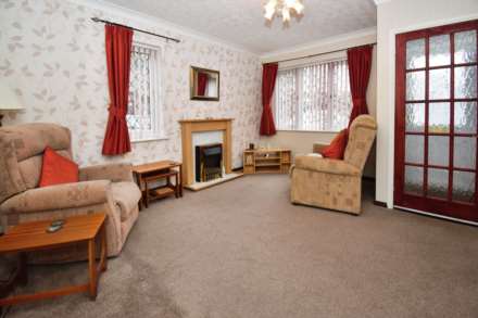 Heathcote Gardens, Bebington, Image 2