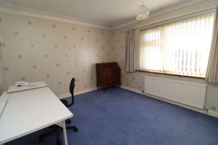 Brookhurst Avenue, Bromborough, Image 26