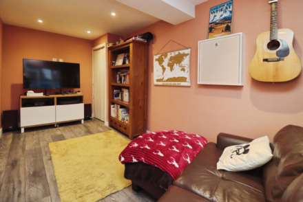 The Moorings, Bromborough, Image 14