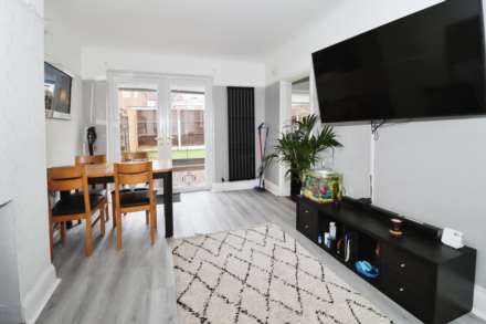 Newlands Road, Bebington, Image 7