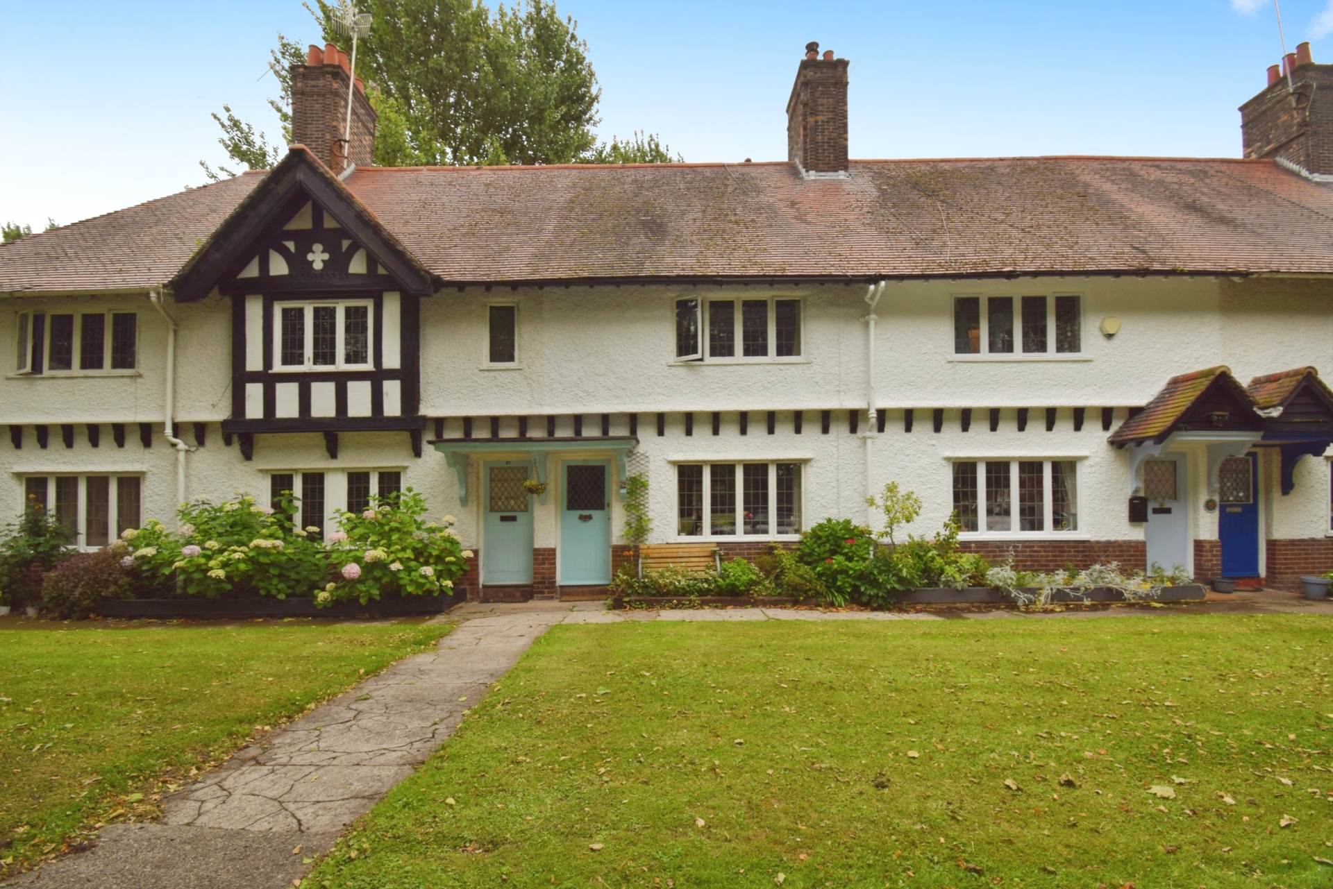 The Ginnel, Port Sunlight, Image 1