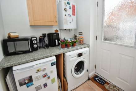 Cheltenham Crescent, Moreton, Image 14