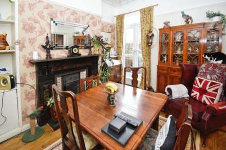 Roxburgh Avenue, Tranmere, Image 11