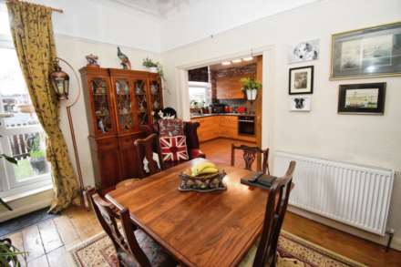 Roxburgh Avenue, Tranmere, Image 12