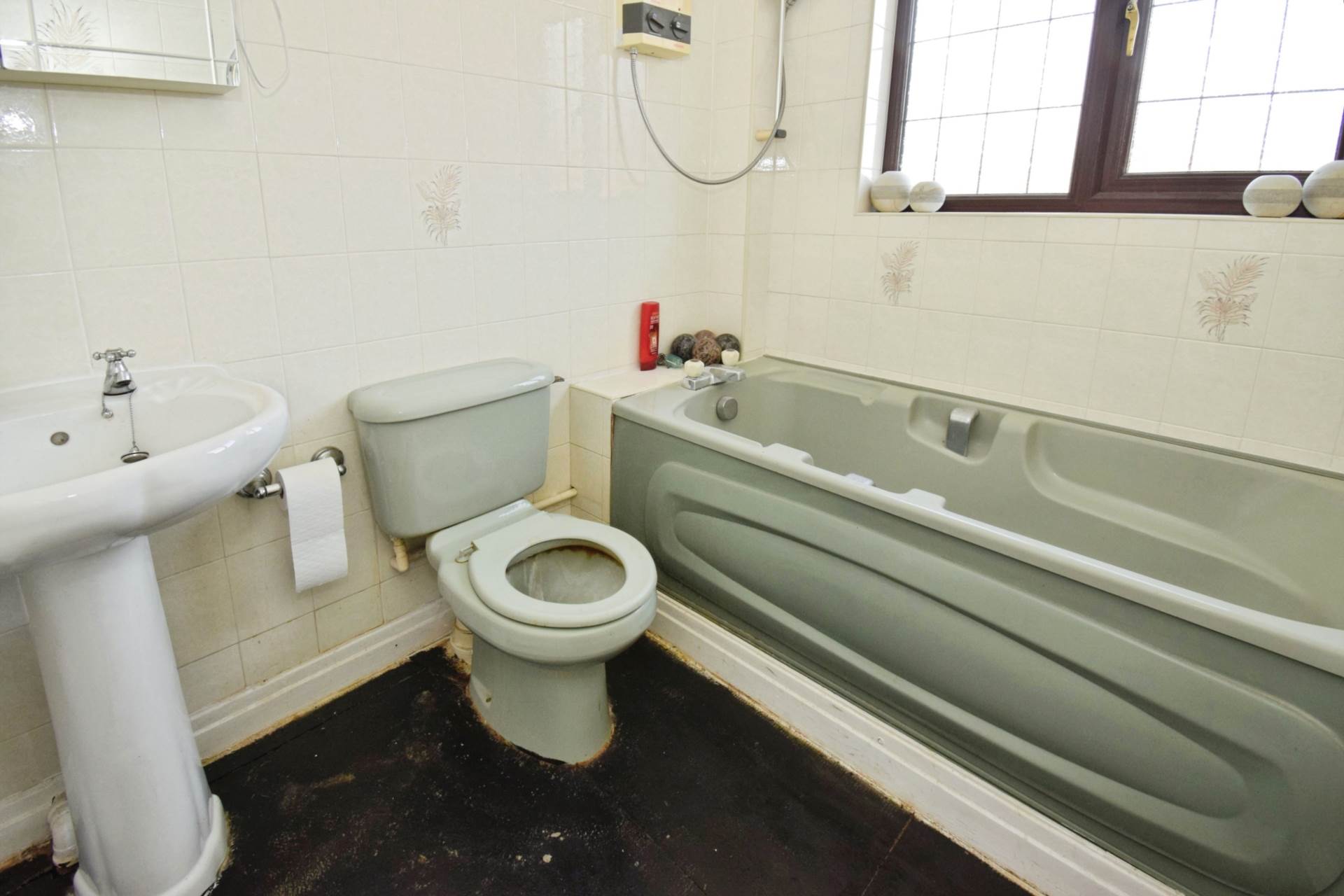 Poulton Green Close, Spital, Image 20