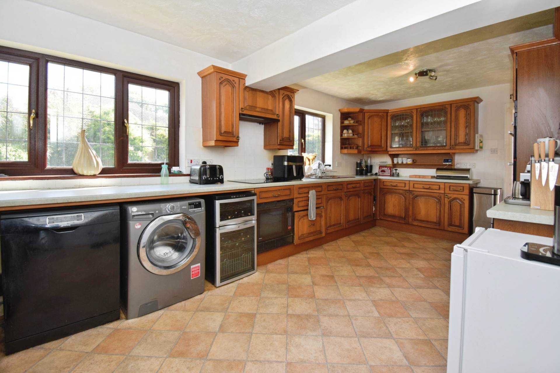 Poulton Green Close, Spital, Image 4
