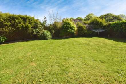 Poulton Green Close, Spital, Image 14