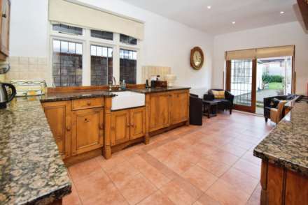 Church Road, Bebington, Image 14