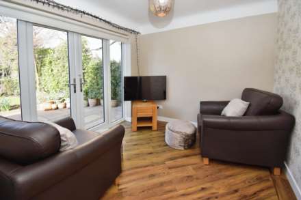 Brome Way, Spital, Image 10