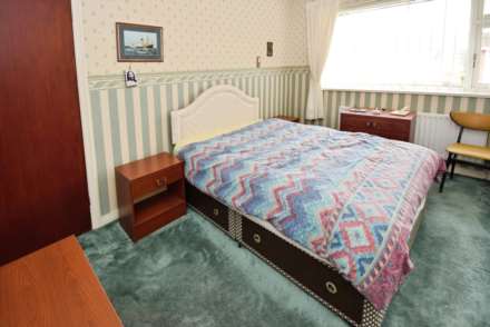 Bradden Close, Spital, Image 16