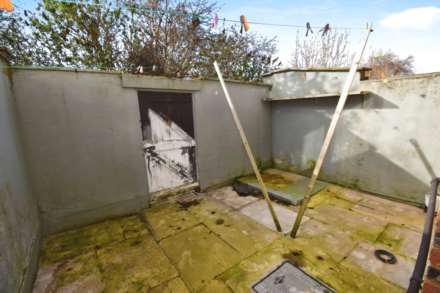 Lees Avenue, Rock Ferry, Image 14