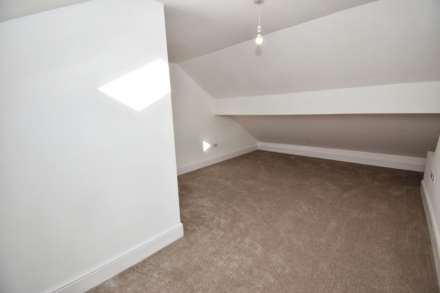 Lees Avenue, Rock Ferry, Image 15