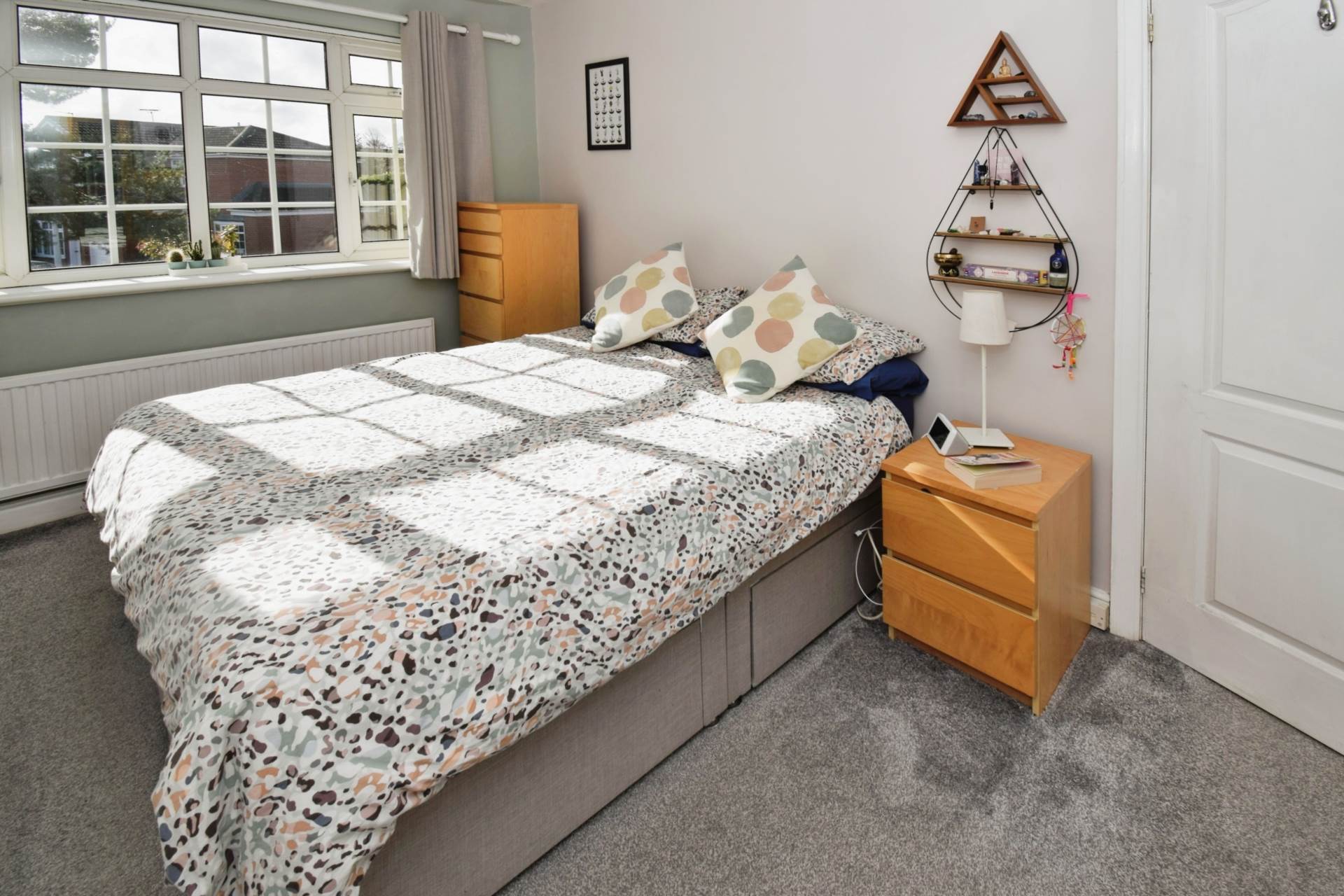 Orston Crescent, Spital, Image 16
