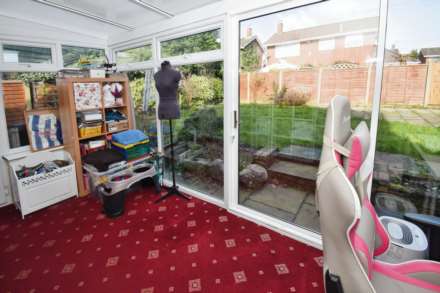 Orston Crescent, Spital, Image 11