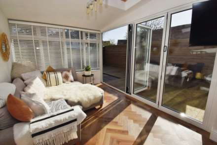 Thorburn Road, New Ferry, Image 12