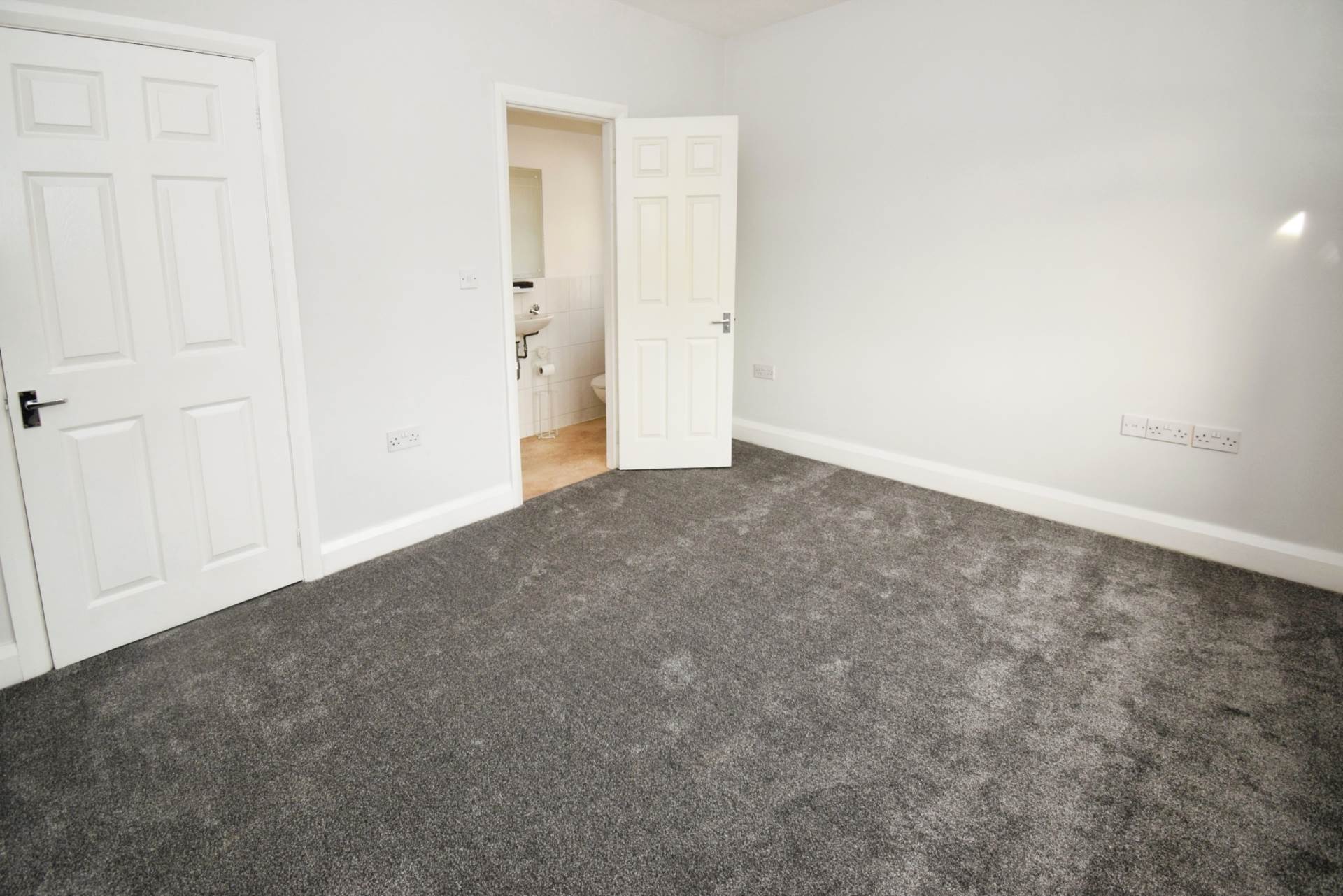 Noctorum Avenue, Prenton, Image 14