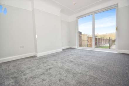 Noctorum Avenue, Prenton, Image 7