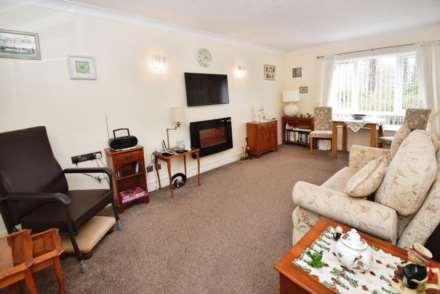 Heathdale Manor, Bebington, Image 2