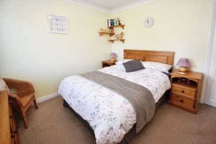 Elton Drive, Spital, Image 17