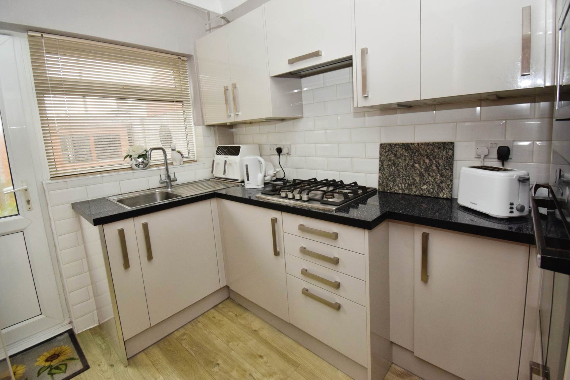 Quarry Road East, Bebington, Image 11