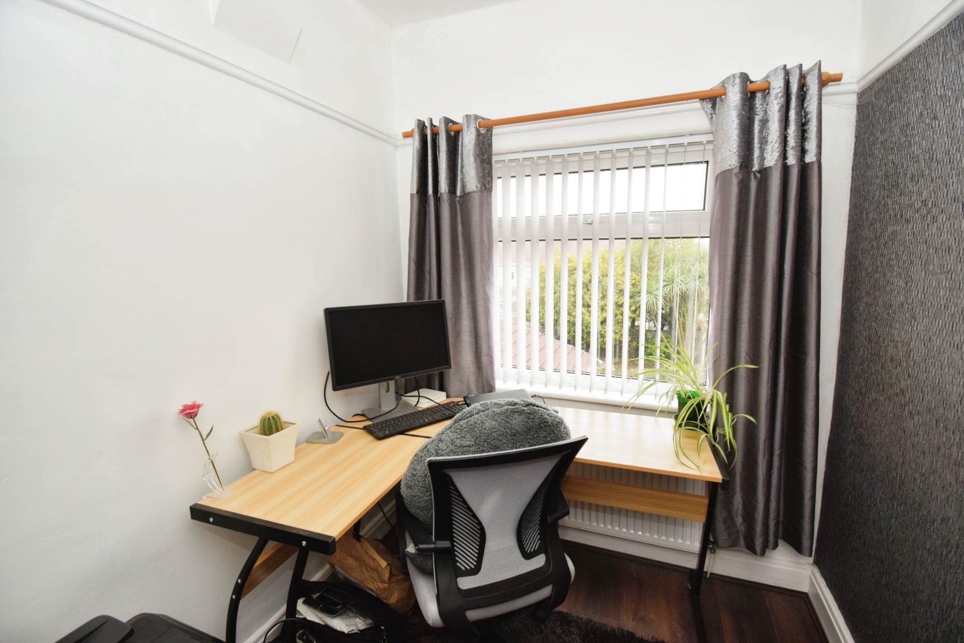 Kings Road, Bebington, Image 19