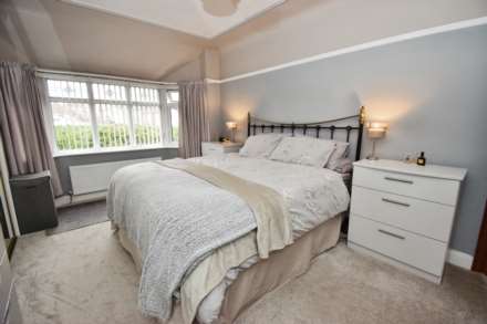 Kings Road, Bebington, Image 15