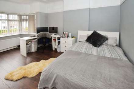 Kings Road, Bebington, Image 16