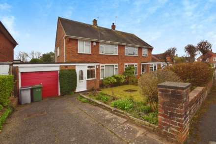 Wirral Gardens, Bebington, Image 1