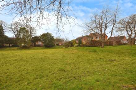 Wirral Gardens, Bebington, Image 23