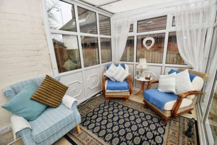 New Chester Road, Bromborough, Image 10